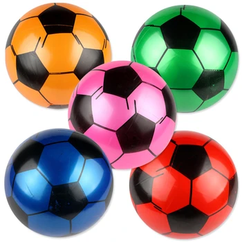 1PC 22cm Vaikų futbolo kamuolys PVC pripučiamas rankų pat futbolo sporto rungtynės Elastiniai kamuoliai Nauji atsitiktinių spalvų paplūdimio elastiniai kamuoliai