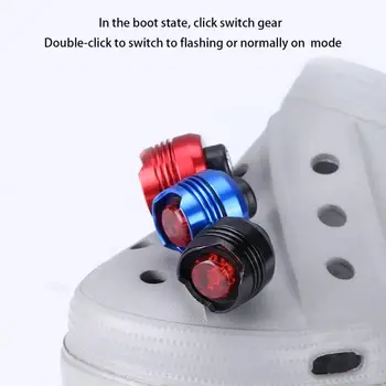 1PC Croc priekiniai žibintai Juokingi žibintai Įkraunami vandeniui atsparūs LED žibintuvėliai Skylių batų žibintuvėlis suaugusiems Croc aksesuarų dekoravimas
