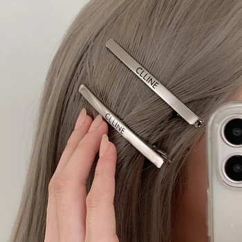 2PCS Simple Letter Hair Clips Barrettes Pins Korean Style Fashion Metal Hairgrips Plaukų segtukai Plaukų aksesuarai Moteriškiems galvos apdangalams