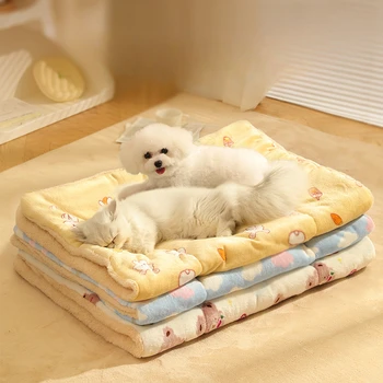 Šiltas naminių gyvūnėlių miego kilimėlis Minkštas vilnos šunų lova Miela naminių gyvūnėlių antklodė Sutirština šuniuko miego kilimėlį Naminių gyvūnėlių pagalvėlė mažiems vidutiniams dideliems šunims